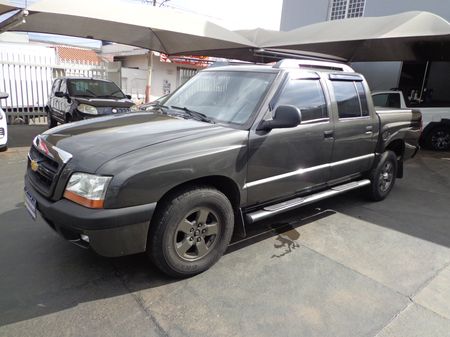 S10 Cabine Dupla S10 Luxe 4x2 2.8 (Cab Dupla)