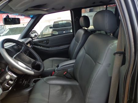 S10 Cabine Dupla S10 Luxe 4x2 2.8 (Cab Dupla)