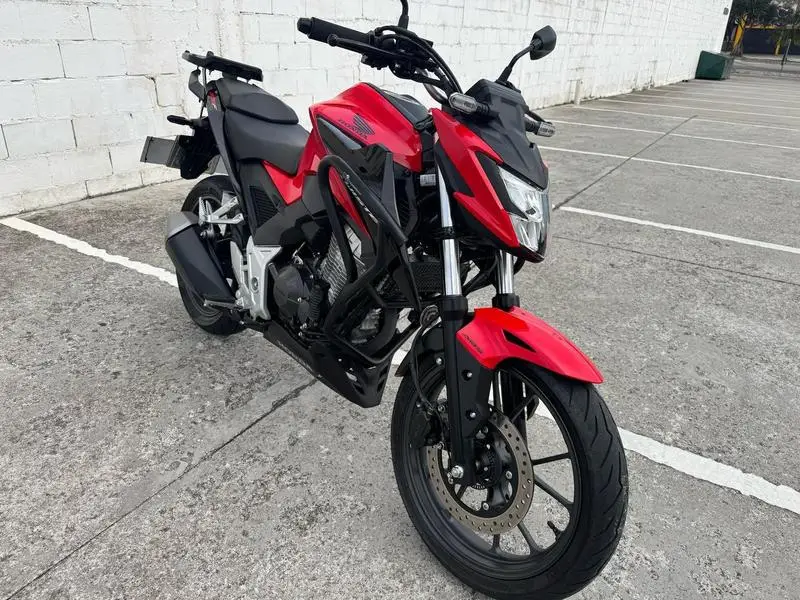 Honda CB 300F Twister (ABS)