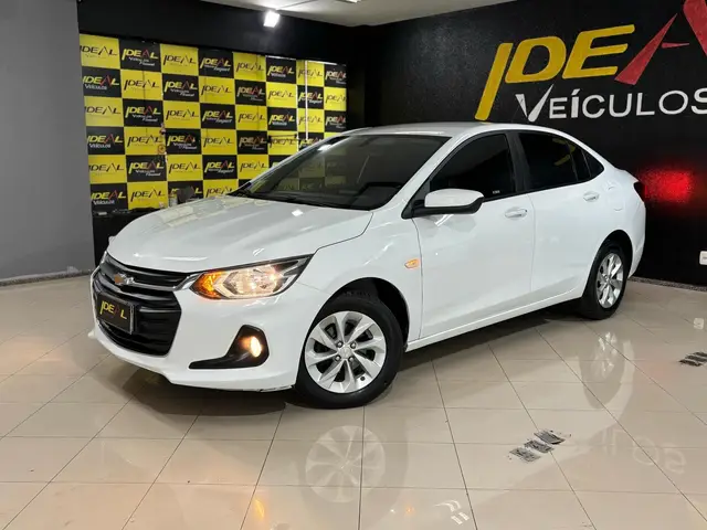 Carro Chevrolet Onix Plus 2020 1.0 LT Turbo (Flex)