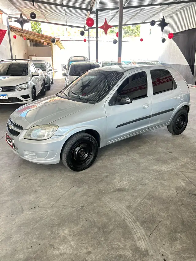 Carro Chevrolet Celta 2012 LT 1.0 (Flex)