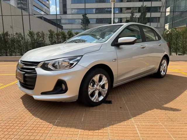 Carro Chevrolet Onix 2023 LTZ 1.0 Turbo