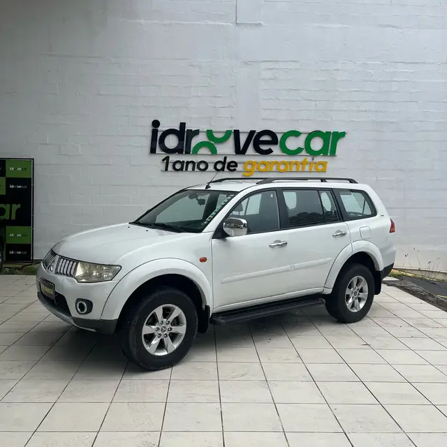 Carro Mitsubishi Pajero Dakar 2012 3.5 HPE 4WD (aut)(Flex)