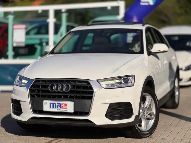 Carro Audi Q3 2017 1.4 TFSI Ambiente S Tronic (Flex)