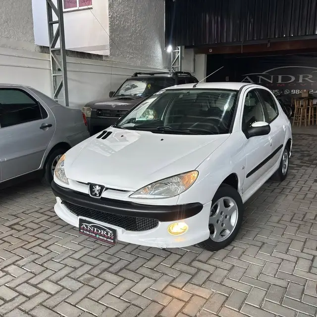 Carro Peugeot 206 2008 Hatch. Presence 1.4 8V (flex)
