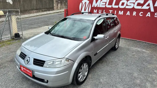 Carro Renault Megane Grand Tour 2011 Mégane Grand Tour Expression 1.6 16V (flex)