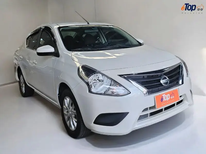 Nissan Versa 1.6 16V SV FlexStart CVT (Flex)