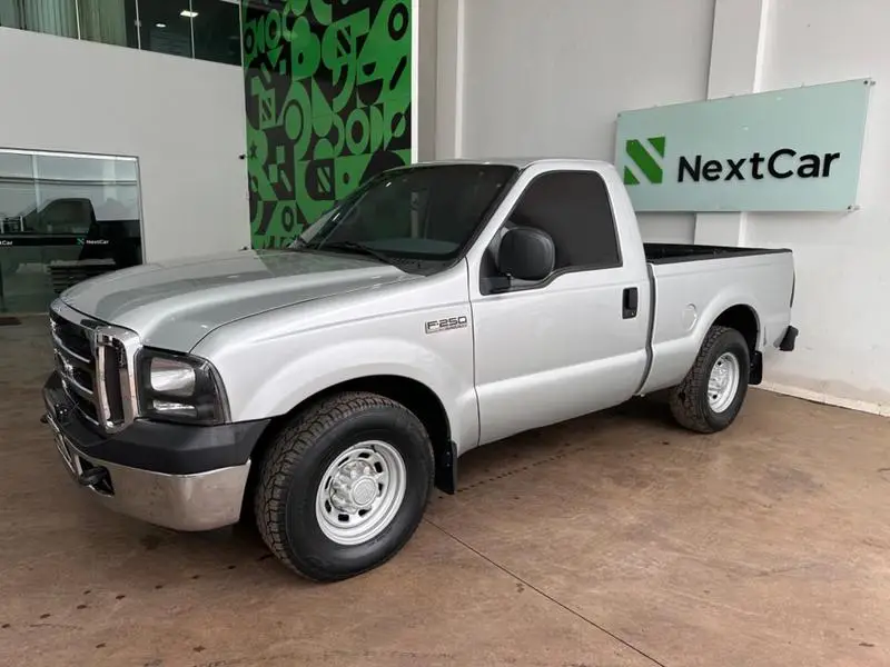 Ford F-250 XL 4x2 3.9 (Cab Simples)