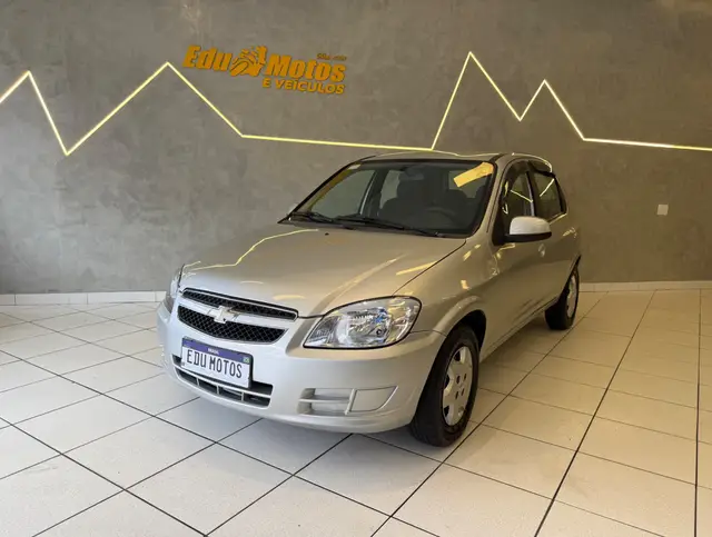 Carro Chevrolet Celta 2014 LT 1.0 (Flex)