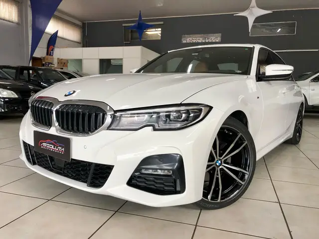 Carro BMW 320i 2022 M Sport 2.0 Turbo (Aut)