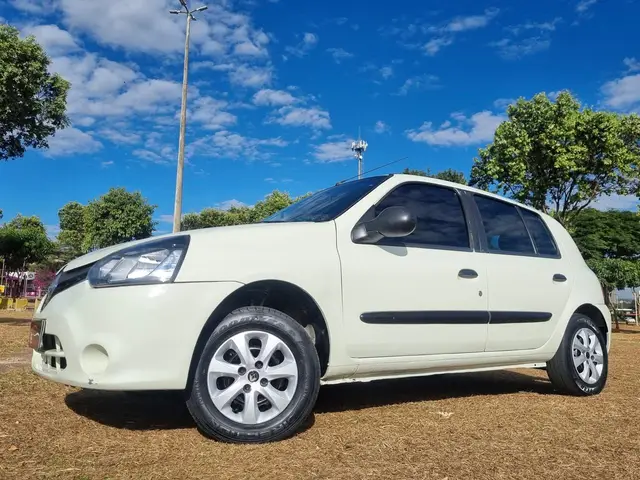 Carro Renault Clio 2014 Hatch. RN/ALIZÉ/EXPR./1.0 HI-POWER 16V