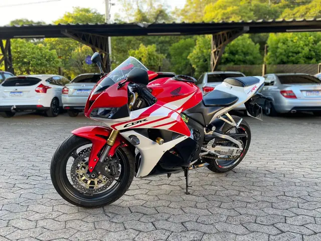 Carro Honda CBR 600 2012 RR (Standard)