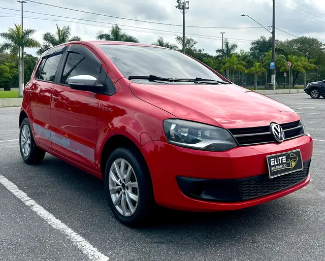 Carro Volkswagen Fox 2014 1.6 VHT Rock in Rio (Flex)