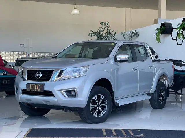 Carro Nissan Frontier 2018 2.3 TD CD SE 4x4 (Aut)