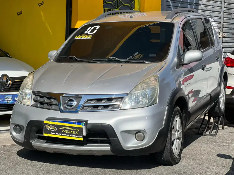 Nissan Livina X-Gear SL 1.6 16V (flex)