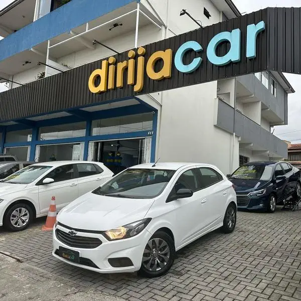 Carro Chevrolet Onix 2021 1.0 (Flex)