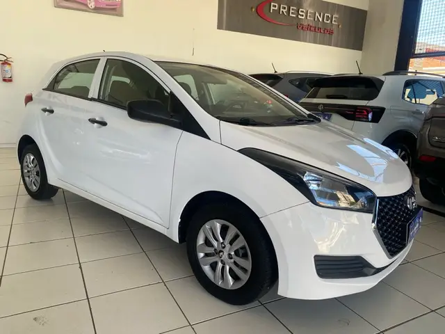Carro Hyundai HB20 2019 1.0 Unique (Flex)