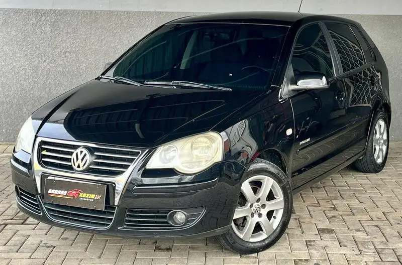Volkswagen Polo Hatch. Sportline 1.6 8V (Flex)