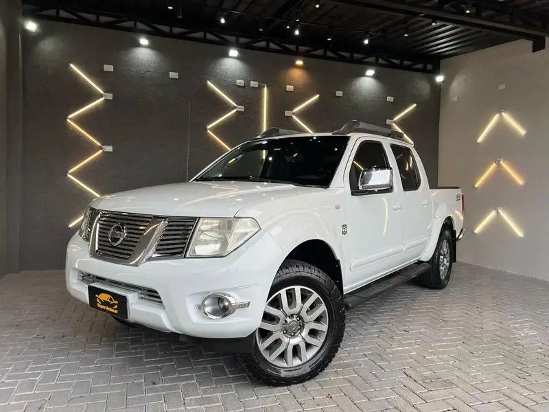 Nissan Frontier 2.5 TD CD 4x4 SL (Aut)