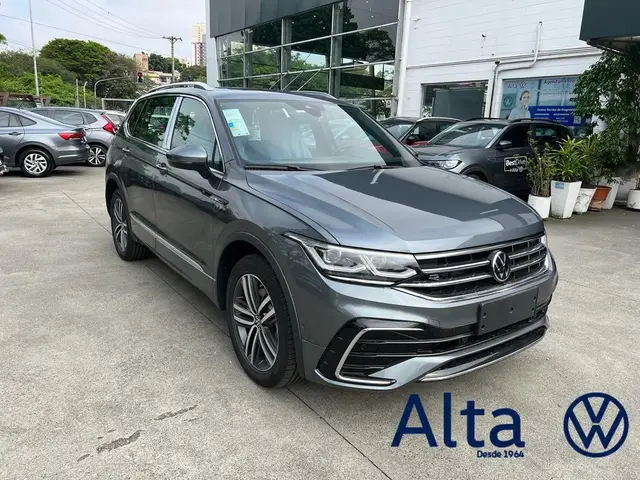 Carro Volkswagen Tiguan 2025 Allspace R-Line 2.0 TSi