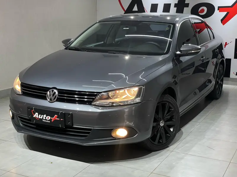 Volkswagen Jetta 2.0 Comfortline (Flex)