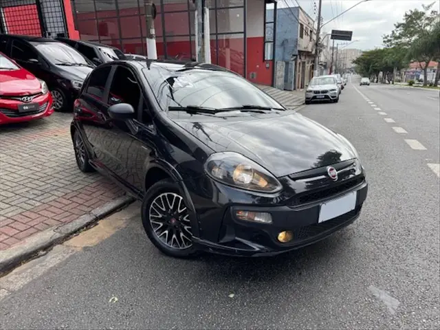 Carro Fiat Punto 2015 BlackMotion 1.8 16V Dualogic (Flex)