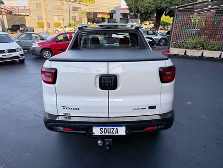 Toro Volcano 2.0 TDI 4x4 (Aut)