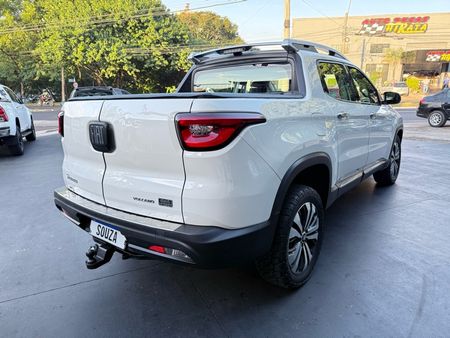 Toro Volcano 2.0 TDI 4x4 (Aut)