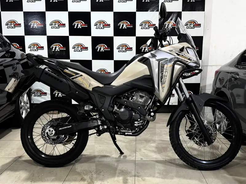 Honda XRE Sahara 300 Adventure