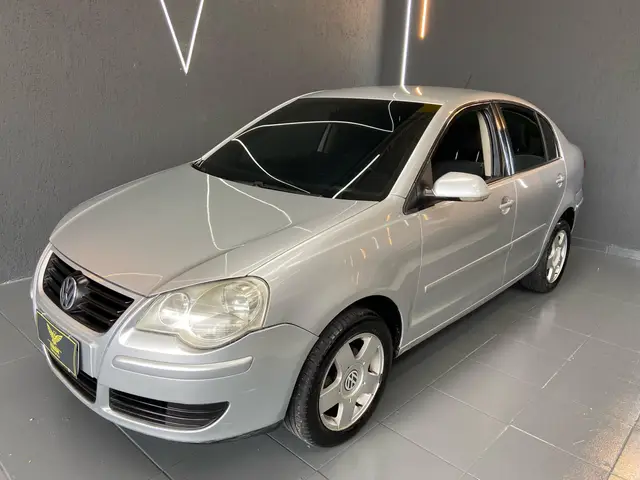 Carro Volkswagen Polo Sedan 2011 1.6 8V (Flex)