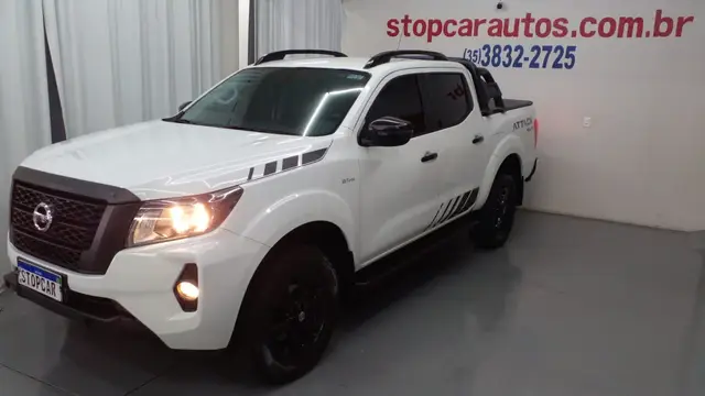 Carro Nissan Frontier 2023 2.3 CD Turbo Attack TDI (Aut) 4x4