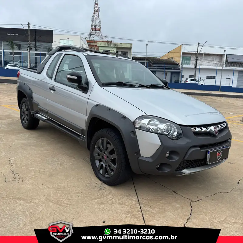 Fiat Strada Adventure 1.8 16V (Flex) (Cabine Estendida)
