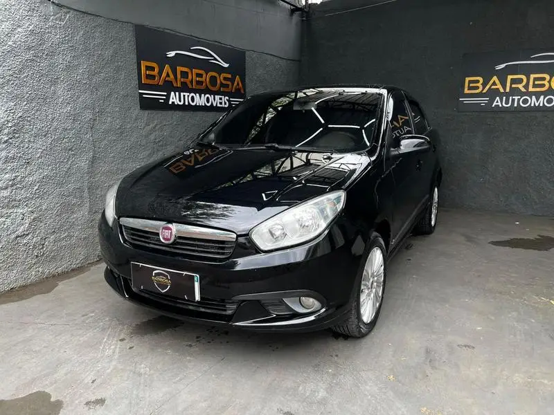 Fiat Grand Siena Essence 1.6 16V (Flex)