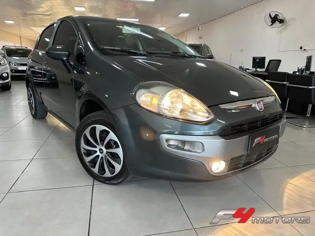 Carro Fiat Punto 2013 Attractive 1.4 (Flex)