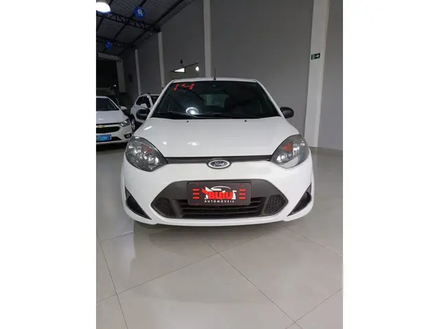 Carro Ford Fiesta Hatch 2014 SE 1.0 RoCam (Flex)