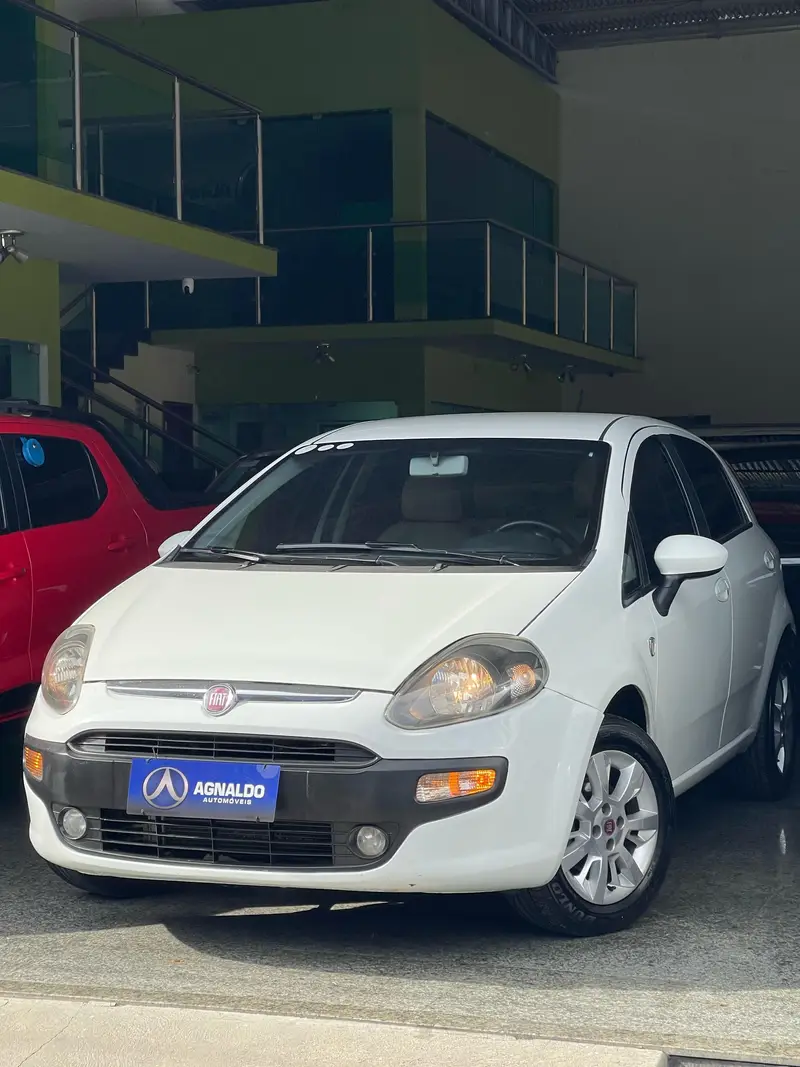 Fiat Punto Attractive 1.4 (Flex)
