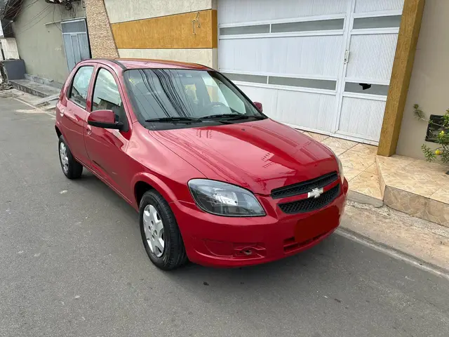 Carro Chevrolet Celta 2013 LT 1.0 (Flex)