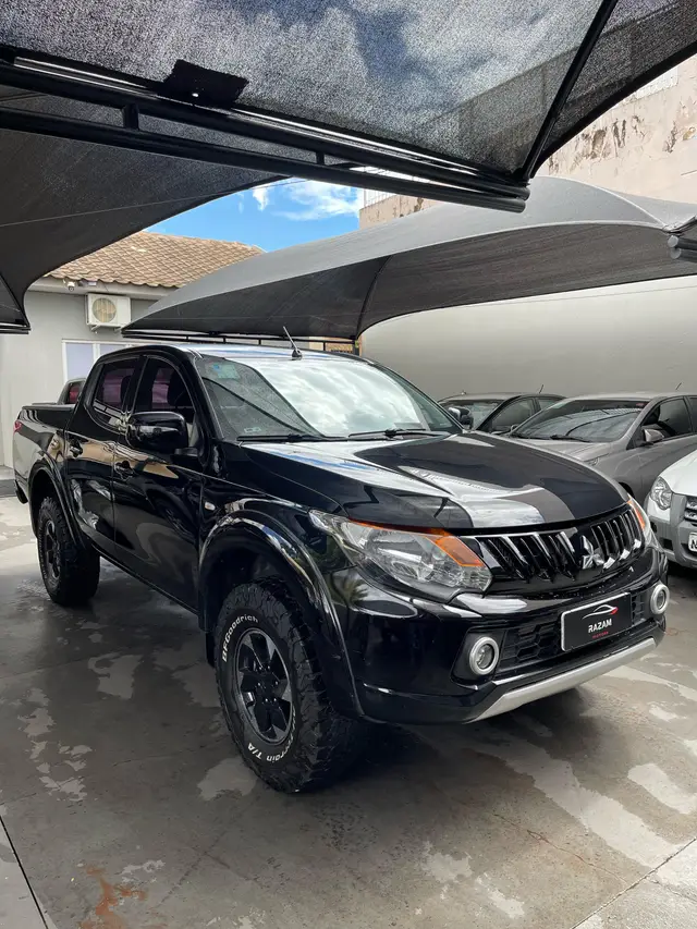Carro Mitsubishi L200 Triton Sport 2019 Sport 2.4 GLS 4WD (Aut)