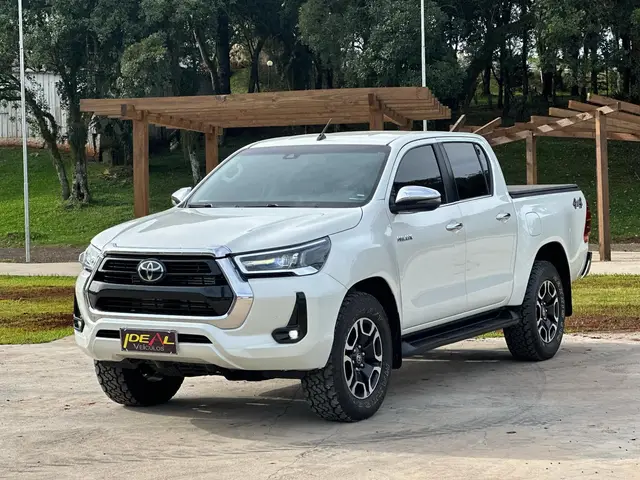 Carro Toyota Hilux Cabine Dupla 2021 SRX 2.8 TDI CD 4x4 (Aut)