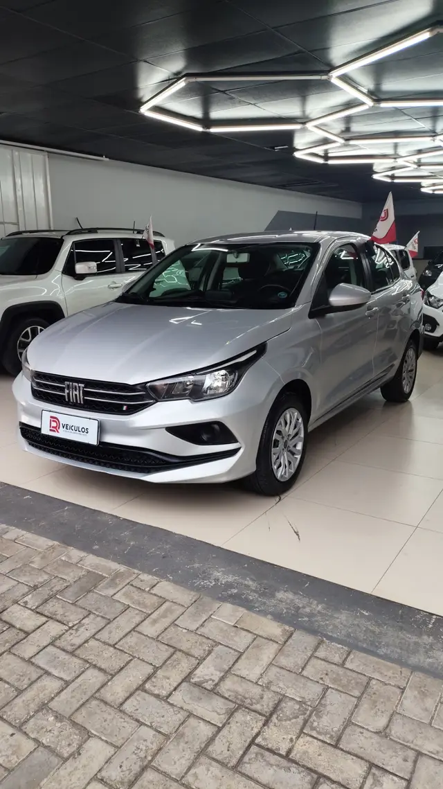 Carro Fiat Cronos 2023 Drive 1.0 (Flex) MT