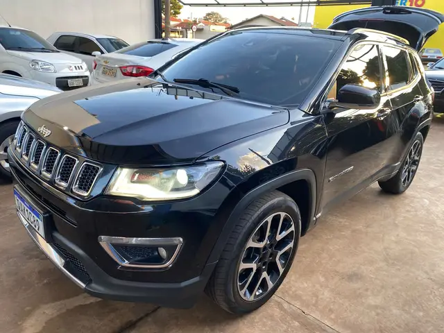 Carro Jeep Compass 2018 2.0 Limited (Aut) (Flex)