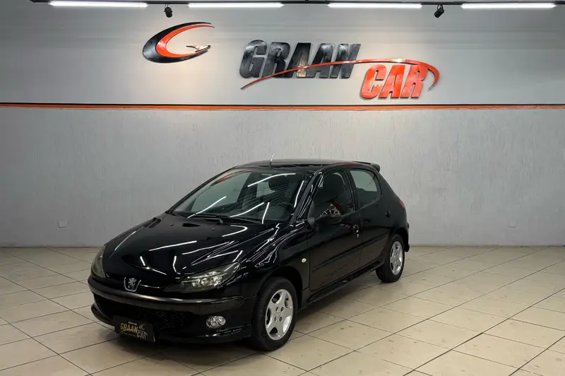 Peugeot 206 Hatch. Presence 1.4 8V (flex)