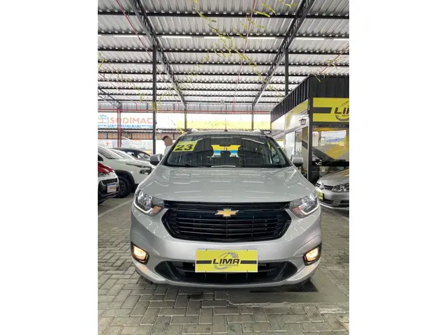 Carro Chevrolet Spin 2023 LS 1.8