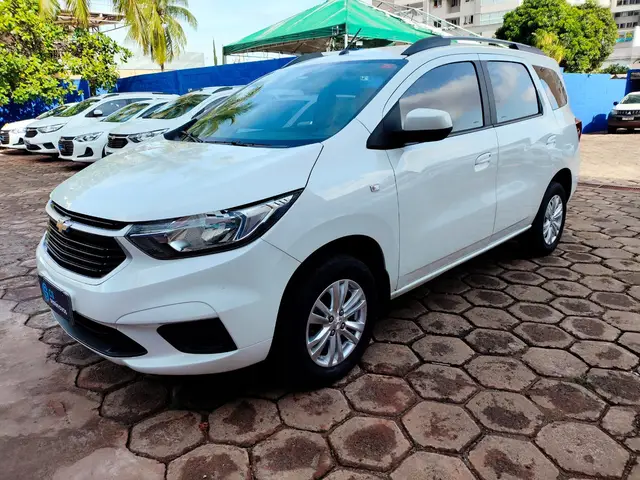 Carro Chevrolet Spin 2024 LT 1.8