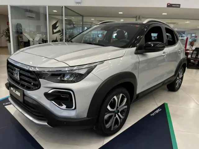 Carro Fiat Pulse 2025 Impetus T200 Hybrid