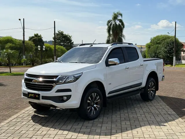 Carro Chevrolet S10 Cabine Dupla 2020 S10 2.5 ECOTEC SIDI LTZ 4x2 (Cabine Dupla) (Aut)