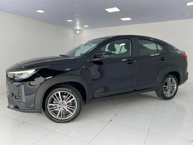 Carro Fiat Fastback 2025 Turbo 200