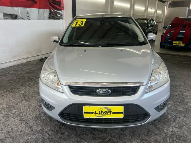 Carro Ford Focus Sedan 2013 GLX 2.0 16V (Flex) (Aut)