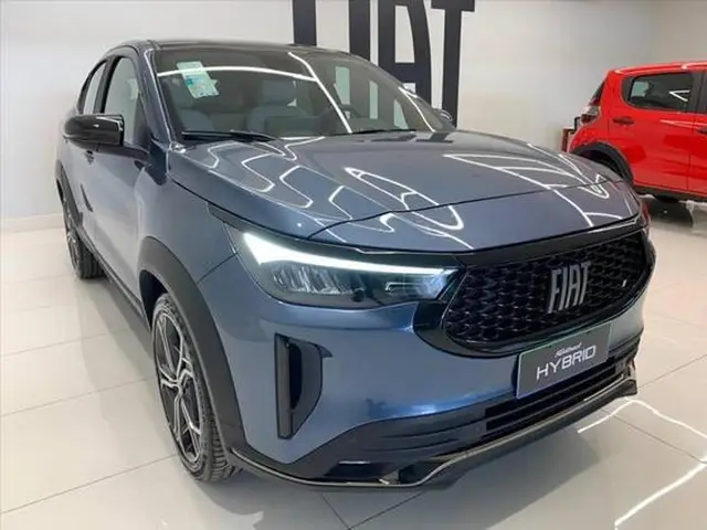 Carro Fiat Fastback 2025 Audace T200 Hybrid