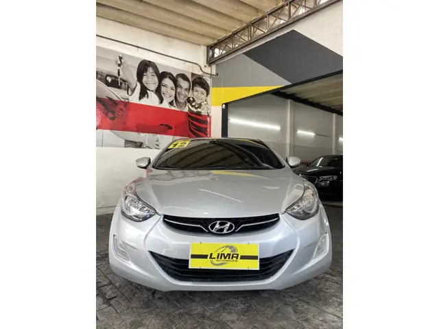 Carro Hyundai Elantra 2012 Sedan 1.8 GLS (aut)